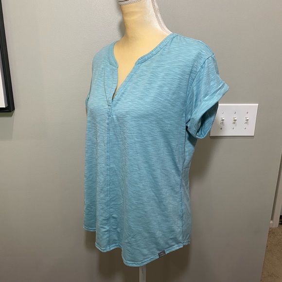 L.L. Bean V-neck Tee - Picture 2 of 6